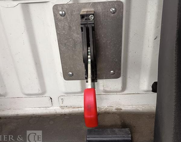 NISSAN NT400- NACELLE