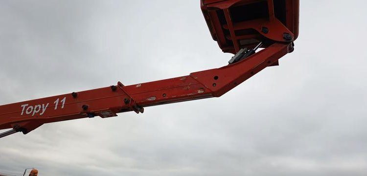 NISSAN NT400- NACELLE