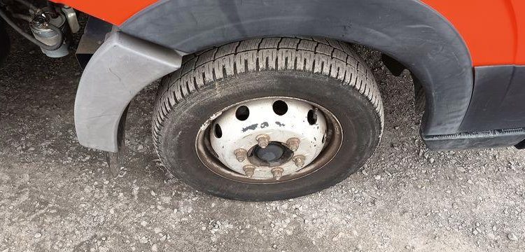 NISSAN NT400- NACELLE