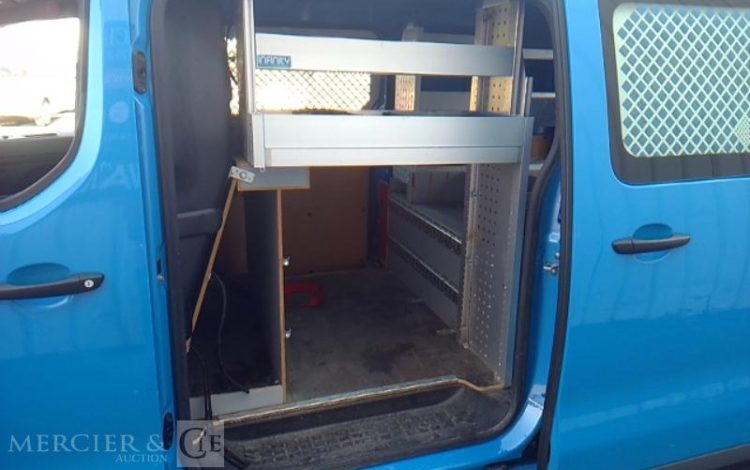 PEUGEOT EXPERT  EQ-945-JG