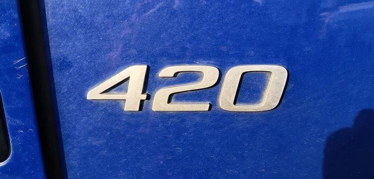 VOLVO VOLVO FM 420 PORTE VOITURE AVEC REMORQUE GA-135-PZ BLEU ER-150-LV