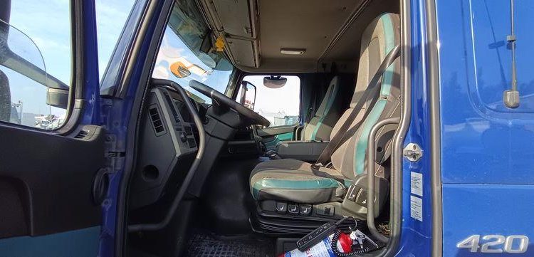 VOLVO VOLVO FM 420 PORTE VOITURE AVEC REMORQUE GA-135-PZ BLEU ER-150-LV