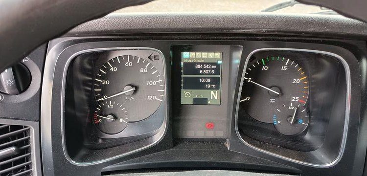 MERCEDES PORTEUR ACTROS 2543 PORTE CONTAINER AVEC REMORQUE PORTE CONTAINER BLANC ER-225-TQ