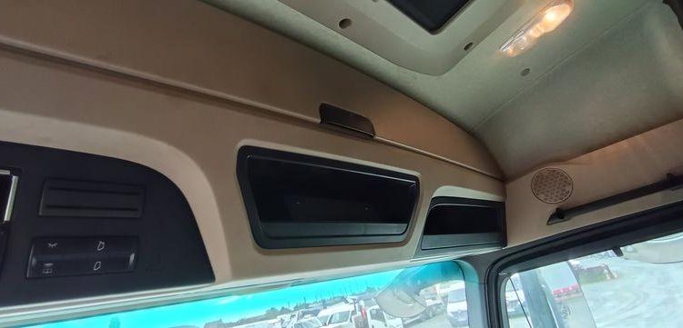 MERCEDES PORTEUR ACTROS 2543 PORTE CONTAINER AVEC REMORQUE PORTE CONTAINER BLANC ER-225-TQ