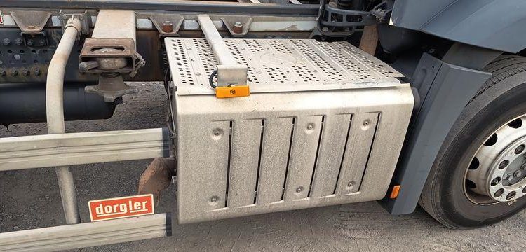 MERCEDES PORTEUR ACTROS 2543 PORTE CONTAINER AVEC REMORQUE PORTE CONTAINER BLANC ER-225-TQ