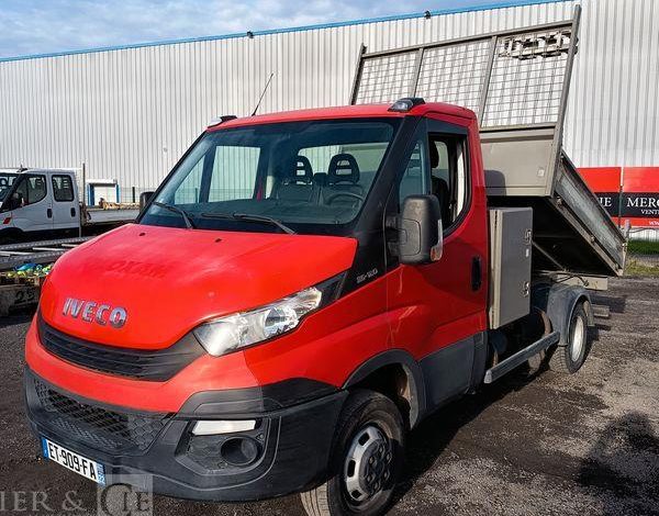 IVECO 35C12  BENNE- SIMPLE CAB – COFFRE  ET-909-FA