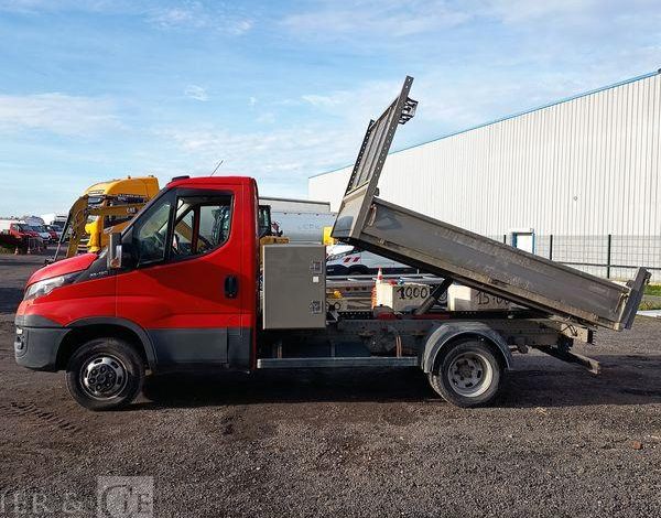 IVECO 35C12  BENNE- SIMPLE CAB – COFFRE  ET-909-FA