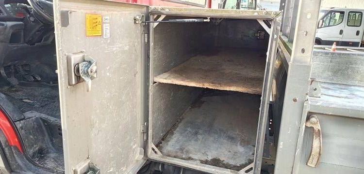 IVECO 35C12  BENNE- SIMPLE CAB – COFFRE  ET-909-FA