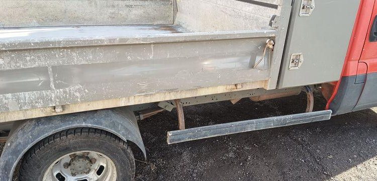 IVECO 35C12  BENNE- SIMPLE CAB – COFFRE  ET-909-FA