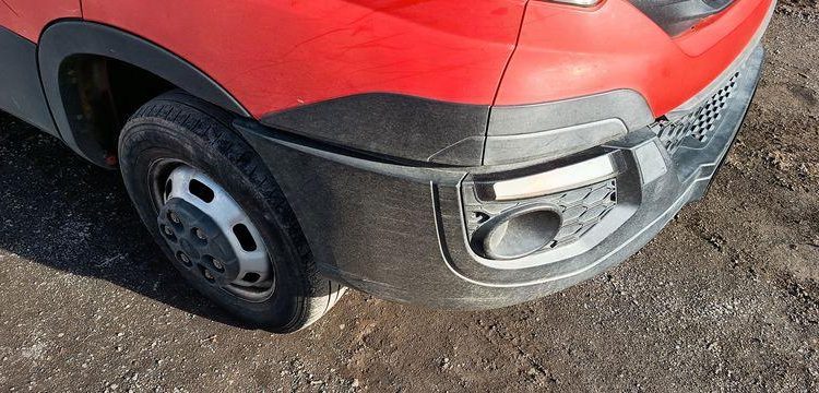 IVECO 35C12  BENNE- SIMPLE CAB – COFFRE  ET-909-FA