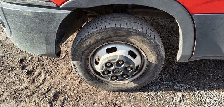 IVECO 35C12  BENNE- SIMPLE CAB – COFFRE  ET-909-FA