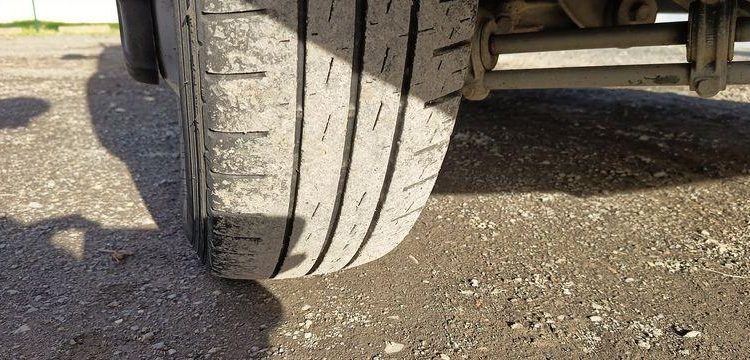 IVECO 35C12  BENNE- SIMPLE CAB – COFFRE  ET-909-FA