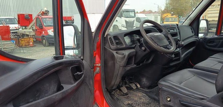 IVECO 35C12 BENNE SIMPLE CABINE COFFRE  EV-958-JS