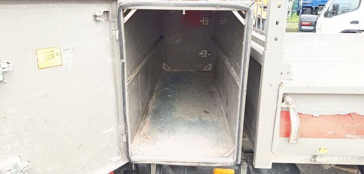 IVECO 35C12 BENNE SIMPLE CABINE COFFRE  EV-958-JS