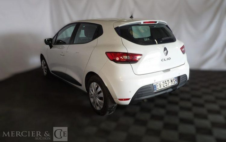 RENAULT CLIO STE 90CH AIR MEDIANAV BLANC EW-257-MS