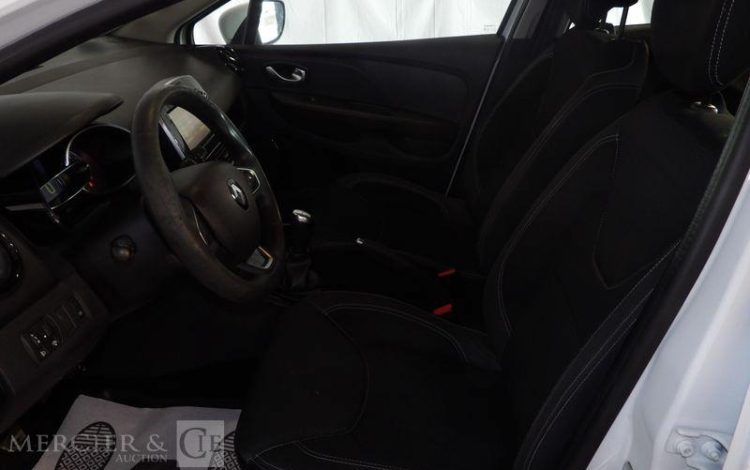 RENAULT CLIO STE 90CH AIR MEDIANAV BLANC EW-257-MS