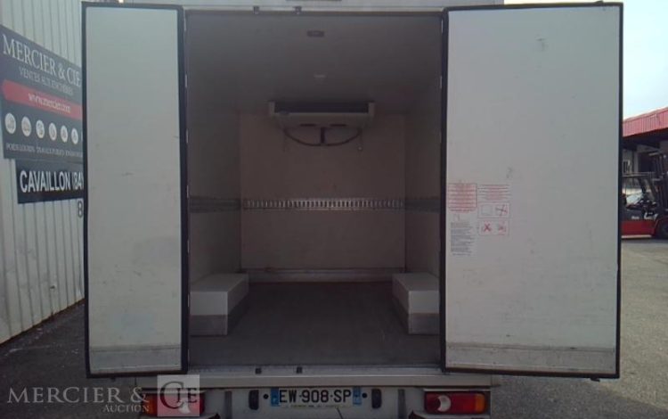 RENAULT MASTER BLANC EW-908-SP