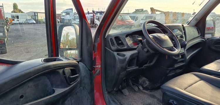 IVECO 35C12 – BENNE SIMPLE CABINE COFFRE  EX-796-LV