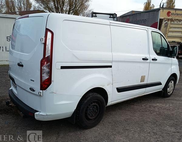 FORD TRANSIT NON ROULANT  EY-402-CW