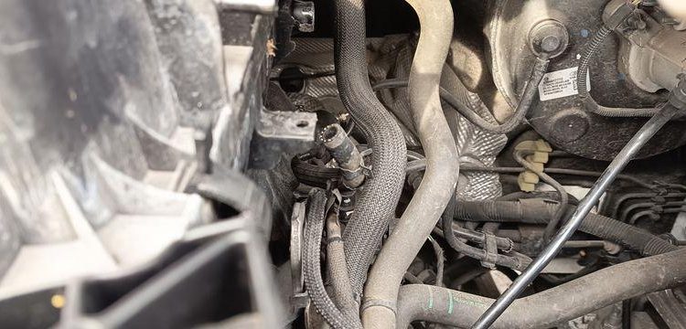 FORD TRANSIT NON ROULANT  EY-402-CW