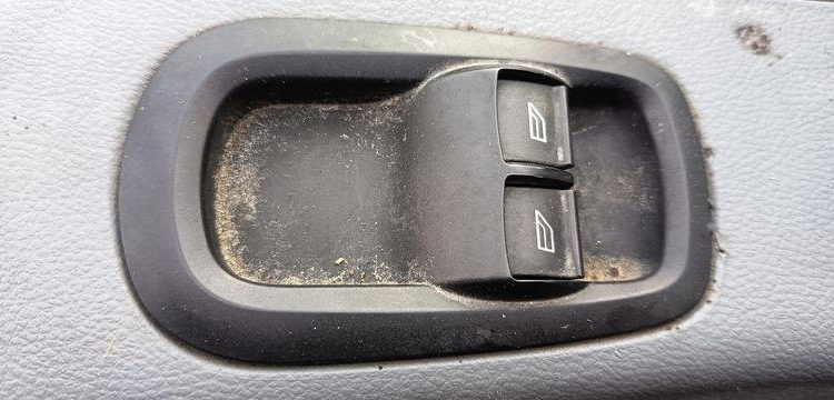 FORD TRANSIT BENNE  FA-675-QT