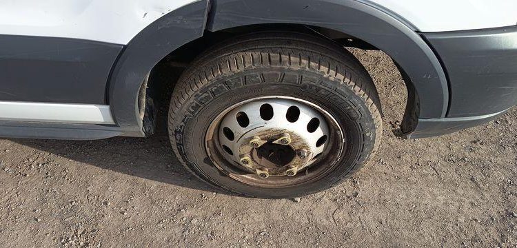 FORD TRANSIT BENNE  FA-675-QT