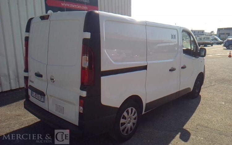NISSAN NV300 2.0 DCI 16V 120CV BLANC FL-813-ZP