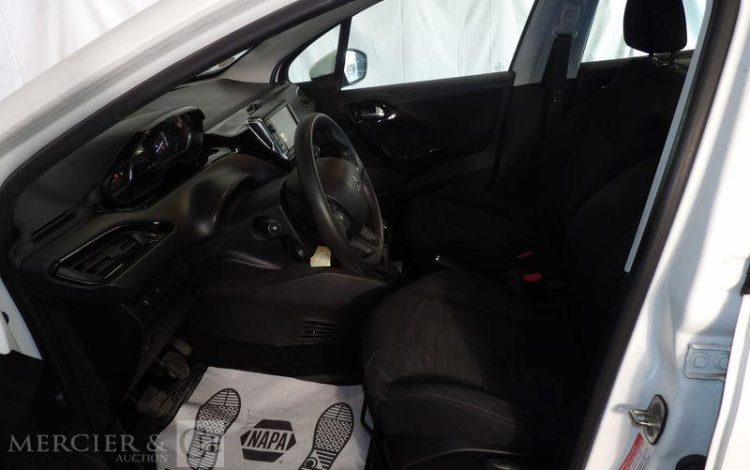 PEUGEOT 208 AFF 100CH BLANC FN-138-HW