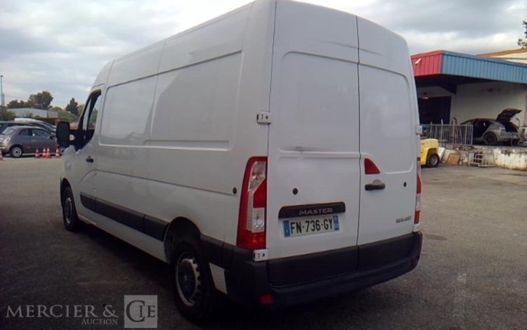 RENAULT MASTER 2.3 DCI 16V 136CV BLANC FN-736-GY