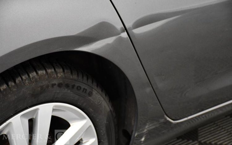 PEUGEOT 308 ACTIVE BUSINESS II (T9) PHASE2 1.5 BLUEHDi 16V EAT8 S&S 130CV – DIESEL – GRIS FS-213-GS