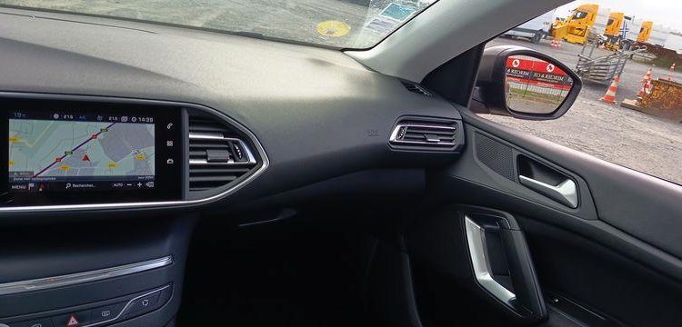 PEUGEOT 308 ACTIVE BUSINESS II (T9) PHASE2 1.5 BLUEHDi 16V EAT8 S&S 130CV – DIESEL – GRIS FS-213-GS