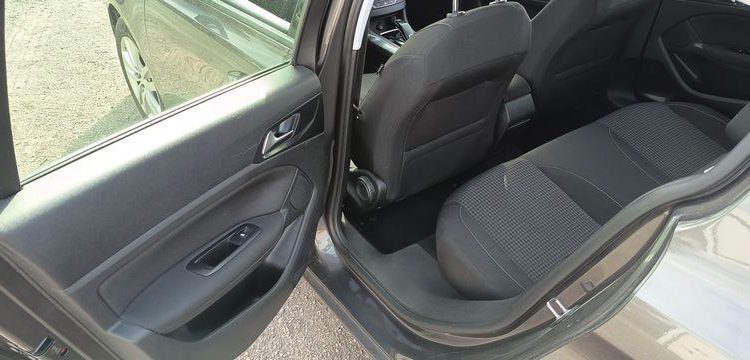 PEUGEOT 308 ACTIVE BUSINESS II (T9) PHASE2 1.5 BLUEHDi 16V EAT8 S&S 130CV – DIESEL – GRIS FS-213-GS