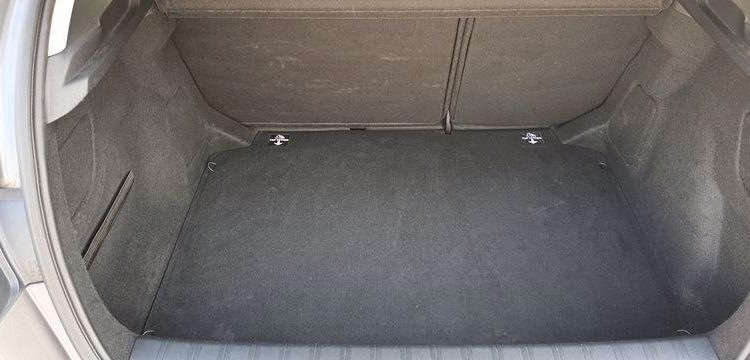 PEUGEOT 308 ACTIVE BUSINESS II (T9) PHASE2 1.5 BLUEHDi 16V EAT8 S&S 130CV – DIESEL – GRIS FS-213-GS