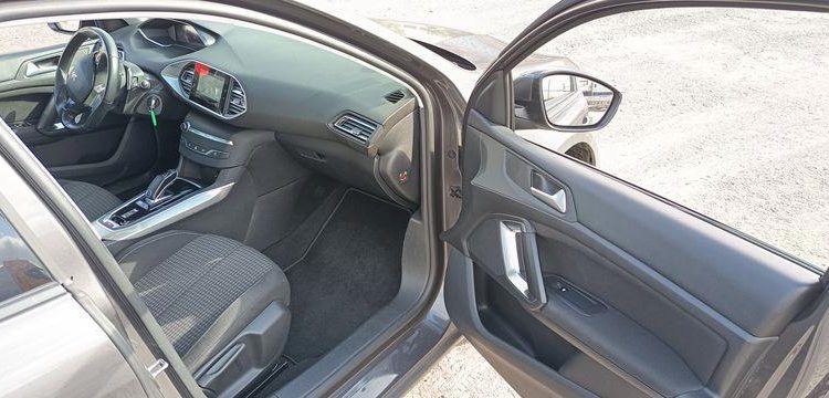 PEUGEOT 308 ACTIVE BUSINESS II (T9) PHASE2 1.5 BLUEHDi 16V EAT8 S&S 130CV – DIESEL – GRIS FS-213-GS