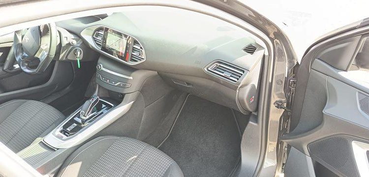 PEUGEOT 308 ACTIVE BUSINESS II (T9) PHASE2 1.5 BLUEHDi 16V EAT8 S&S 130CV – DIESEL – GRIS FS-213-GS