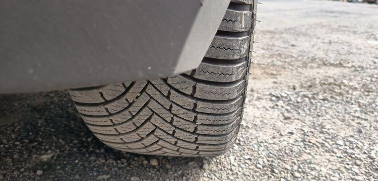 PEUGEOT 308 ACTIVE BUSINESS II (T9) PHASE2 1.5 BLUEHDi 16V EAT8 S&S 130CV – DIESEL – GRIS FS-213-GS