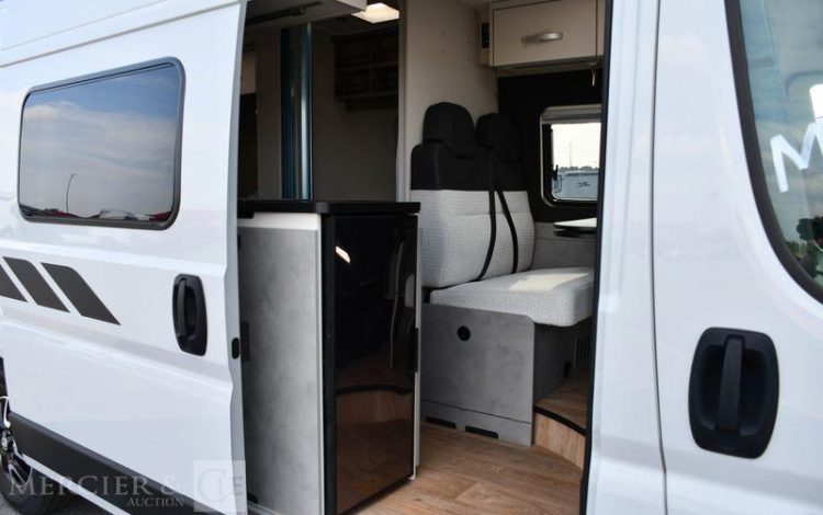 CROSSCAMP CAMPING CAR CAMPER VAN FULL 600 CROSSCAMP GRIS G025772