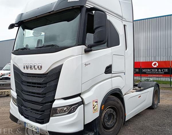 IVECO AS440S51TP BLANC GA-035-SW