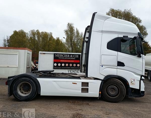 IVECO AS440S51TP BLANC GA-035-SW