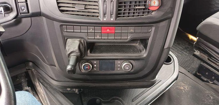 IVECO AS440S51TP BLANC GA-035-SW