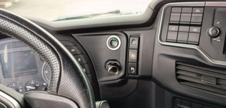 IVECO AS440S51TP BLANC GA-035-SW