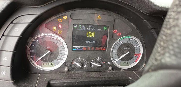 IVECO AS440S51TP BLANC GA-035-SW