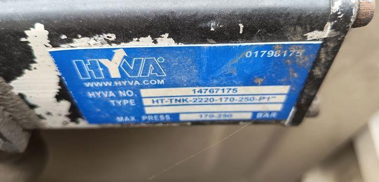 IVECO AS440S51TP BLANC GA-035-SW