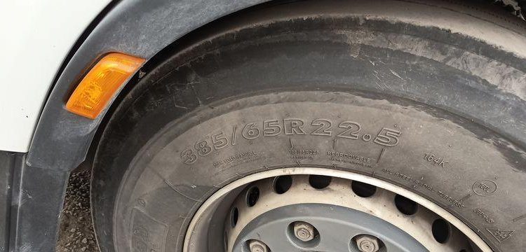 IVECO AS440S51TP BLANC GA-035-SW