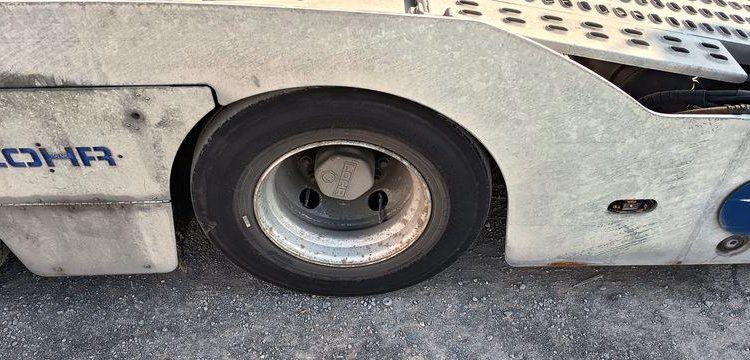 LOHR REMORQUE PORTE VOITURE  GA-135-PZ