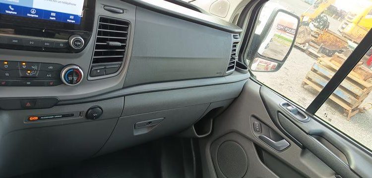 FORD TRANSIT NON ROULANT  GD-660-BT