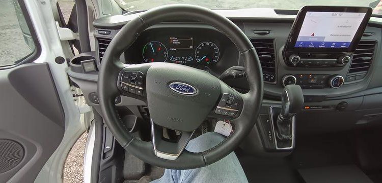 FORD TRANSIT NON ROULANT  GD-660-BT