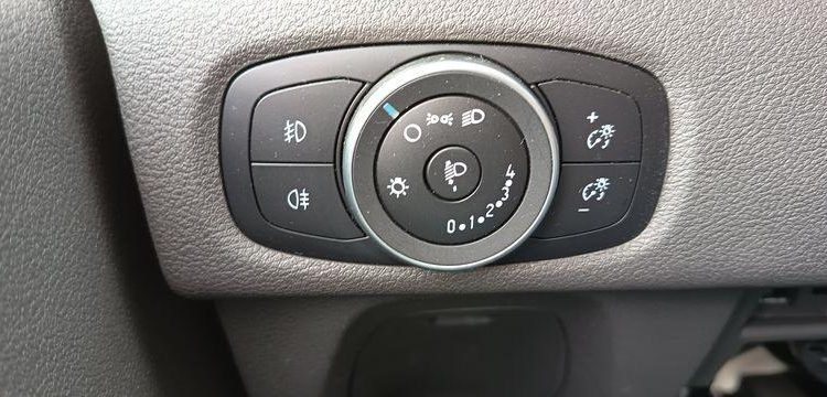 FORD TRANSIT NON ROULANT  GD-660-BT