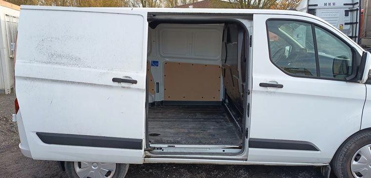 FORD TRANSIT NON ROULANT  GD-660-BT