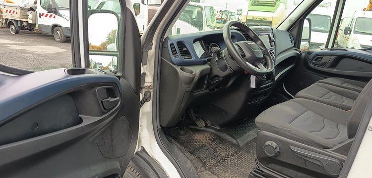 IVECO DAILY VI 35C16 2,3D 16 V – DIESEL – 270276 KMS – ANNEE 2021 BLANC GD-909-BW
